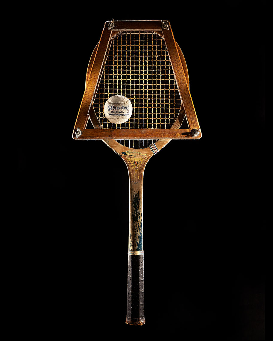 Tennis-Racquet-16x20
